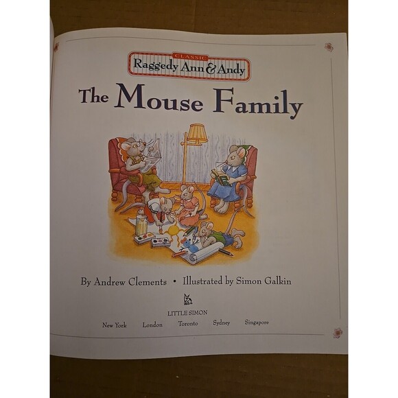 Raggedy Ann And Andy The Mouse Family Vintage 2000. 24 Pages - Nostalgic Book - Picture 3 of 4